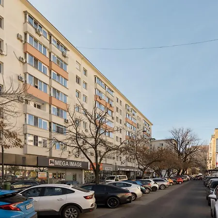 Downtown Location - Amazing Terrace *