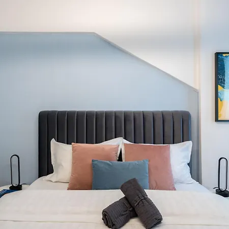 Downtown Location - Amazing Terrace Appartamento Bucarest