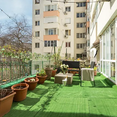 Downtown Location - Amazing Terrace *