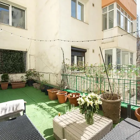 Downtown Location - Amazing Terrace