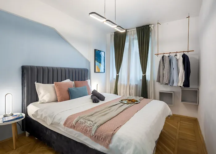 아파트 Downtown Location - Amazing Terrace *