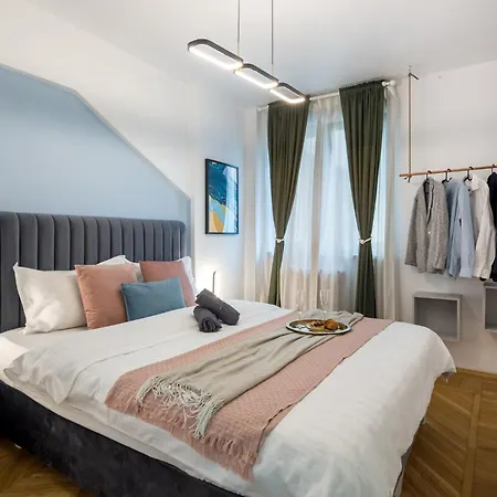 Apartment Downtown Location - Amazing Terrace *